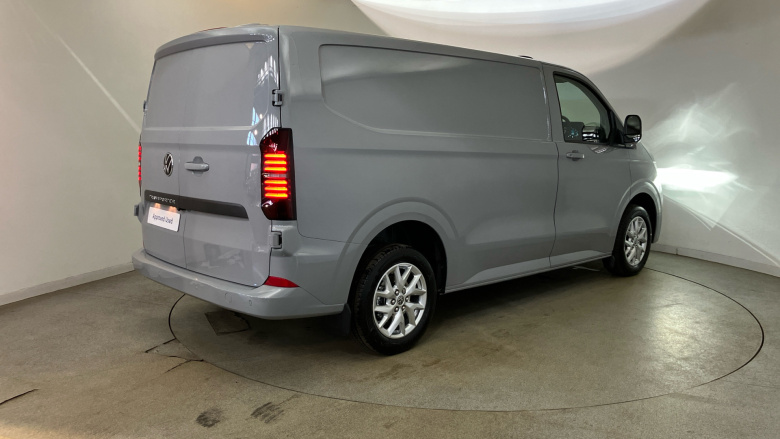 Volkswagen Transporter T28 Lwb Diesel 2.0 TDI 110 Commerce Plus Van